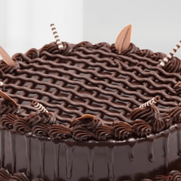 TRIPLE CHOCOLATE CAKE