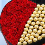 heart-shaped-box-of-red-roses-with-ferrero-2026_03