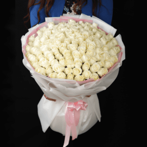 white flower bouquet online delivery qatar