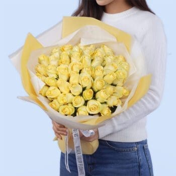 Yellow roses bouquet online delivery