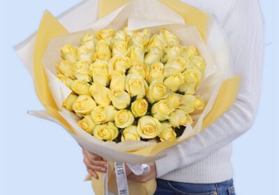 Yellow roses bouquet online delivery