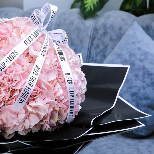 Romantic Hydrangea bouquet online delivery