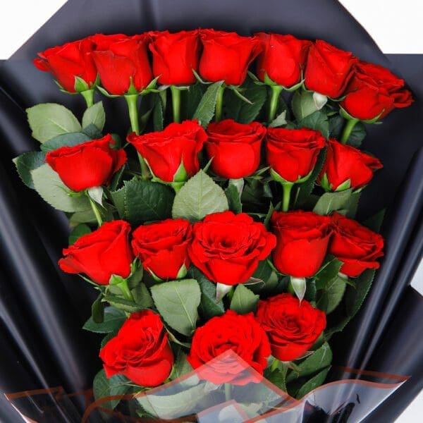 Passionate Love (4) Passionate Love bouquet by Black Tulip Flowers