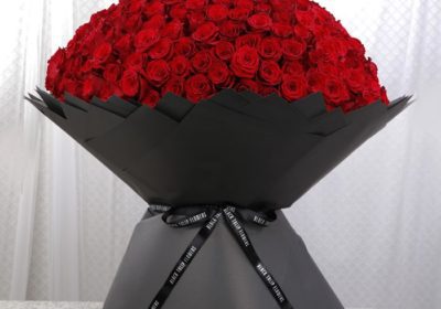 Pure Love (500 Red Roses Bouquet) by Black Tulip Flowers