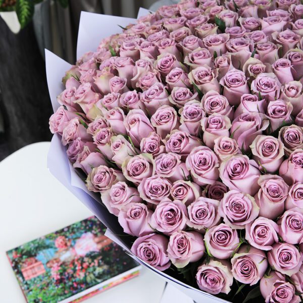 Enormous Bouquet by Black Tulip Flowers