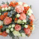 rose cala orange peach white flower aerrangement-min