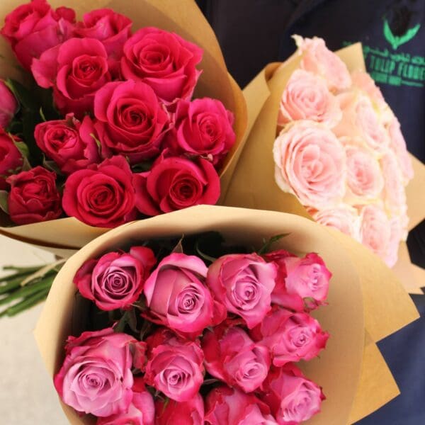 three roses 002-min Outstanding Three Rose Bunches Flower Bouquet