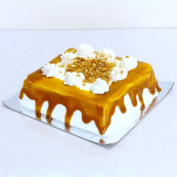 Butter Cream Cake Med 1.1kg 001-min Butterscotch cake Delivery with flowers