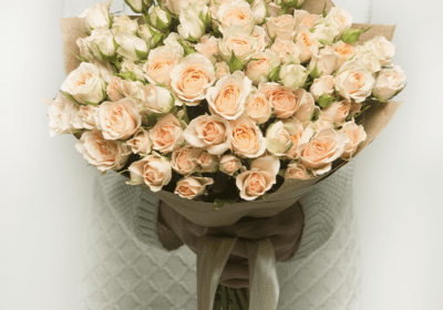 Charming hand bouquet