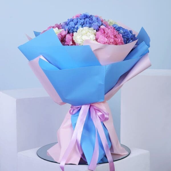 hydrangea bouquet delivery Hydrangea Bouquet delivery online in qatar