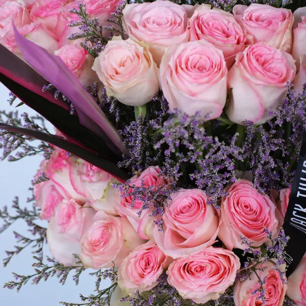Love Pink Centerpiece
