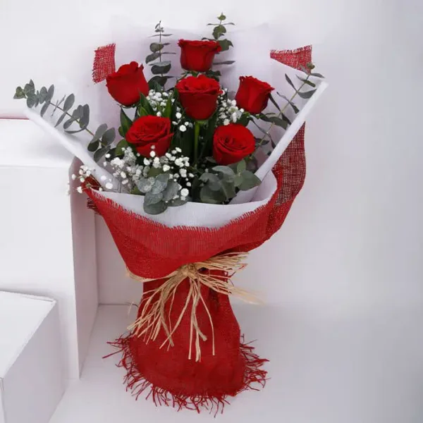 bunch_of_6_red_roses Scented Love 6 Red Roses Bouquet Online