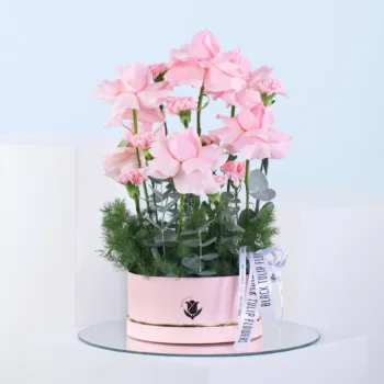 Romantic Pinkish Flower Box