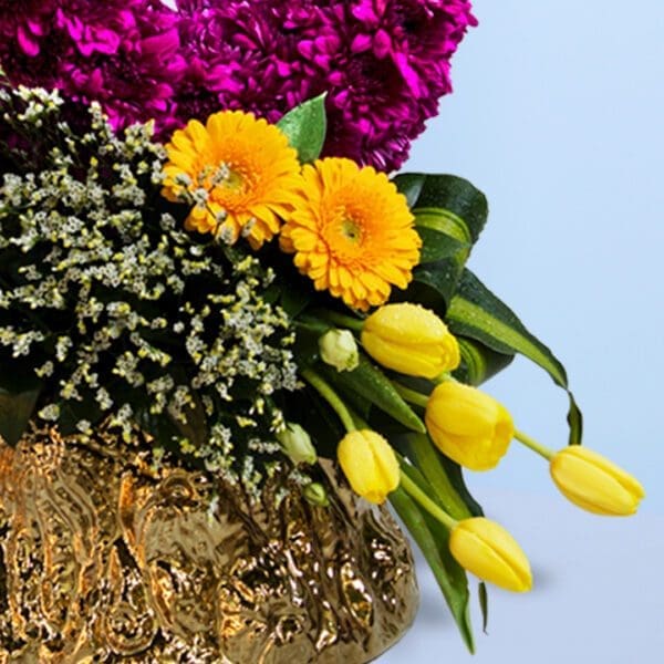 moon crescent arrangement2 Eid flowers arrangement