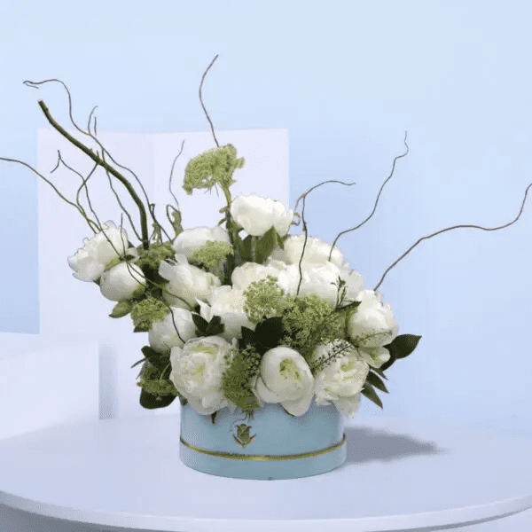 Popular Graduation white peonies