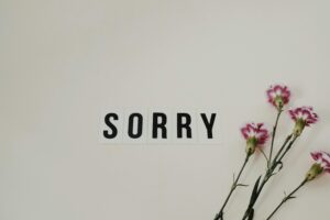 The best way to apologize depends on the situation and your relationship with the person you are apologizing to.