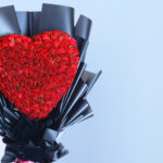 Elegant Heart Rose Bouquet-02