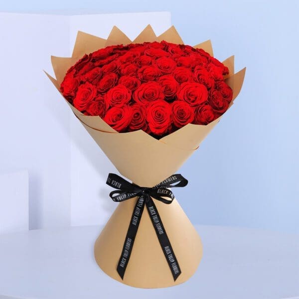 Red Rose Love - Upper Class Bouquet Large red roses are elegeantlly arranged in a big bouquet.
