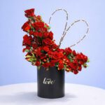 chic-box-of-roses-2026