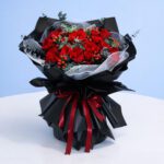 red-hot-bouquet-of-roses-2026