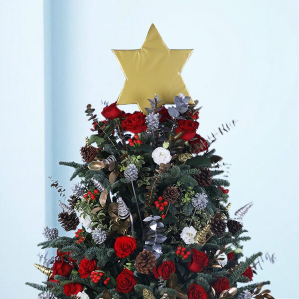 04 90cm luxury floral Christmas tree with red roses, pinecones, ornaments, and festive greenery.