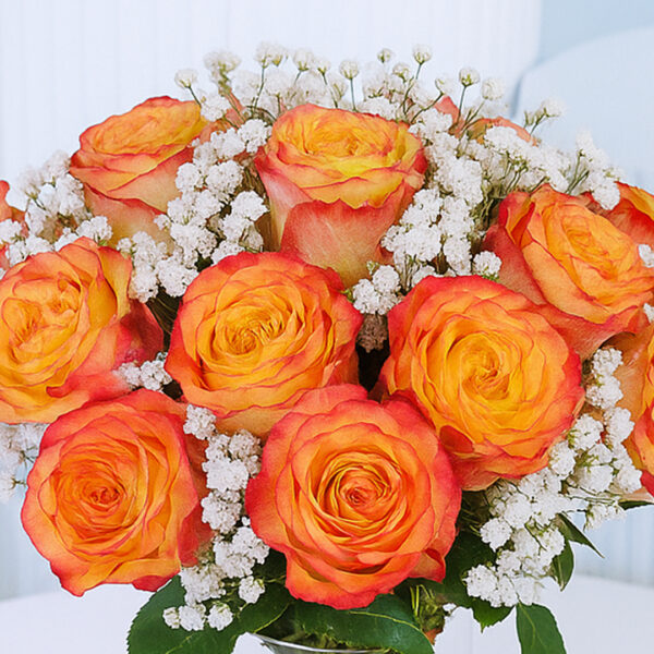 double-orange-roses-glass-vase-arrangement_04