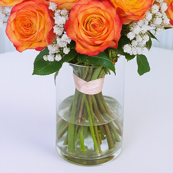 double-orange-roses-glass-vase-arrangement_05