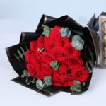 20-red-roses-eucalyptus-ferrero-rocher-combo_02