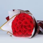 30-red-roses-bouquet-ferrero-rocher-chocolate-box_02