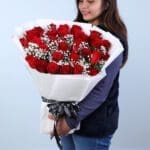 50-red-rose-bouquet-babys-breath