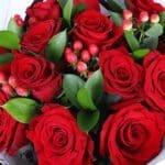 red-rose-indulgence-roses-ferrero-rocher_03