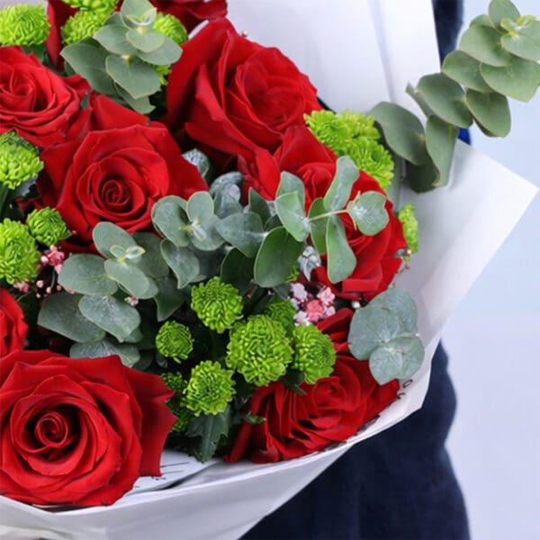 red-roses-chrysanthemum-love-white-wrap_03