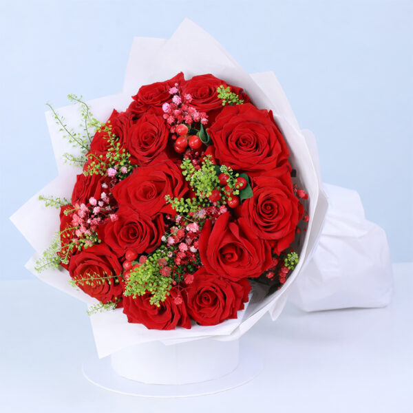 red-roses-ferrero-delight-white-wrap_02