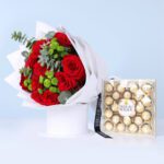 red-roses-ferrero-moments-combo