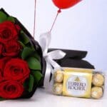 15-roses-valentine-combo-with-balloons_03