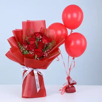 Fresh red roses with fillers with 3 red balloons combo