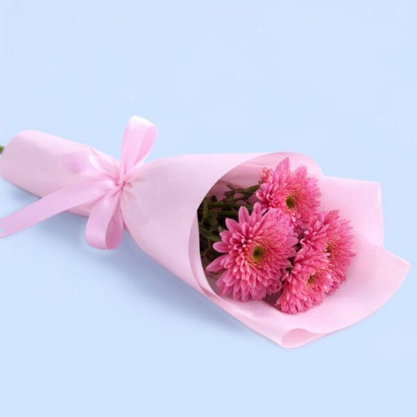 Single-Chrysanthemum-Bouquet-Purple Single purple chrysanthemum bouquet wrapped elegantly for gifting, symbolizing admiration, respect, and simple elegance