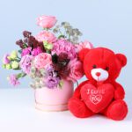 elegant-pastel-blooms-with-teddy