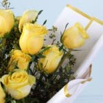 exquisite-yellow-roses-lindt-combo_04
