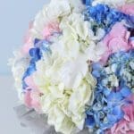 hydrangea-bliss-gift-box-with-ferrero-rocher-24-pcs_05
