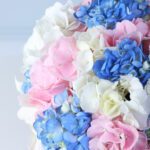 pastel-hydrangea-bloom-box-ferrero-chocolate-24-pcs_05
