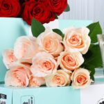 peach-and-red-roses-bunch_04