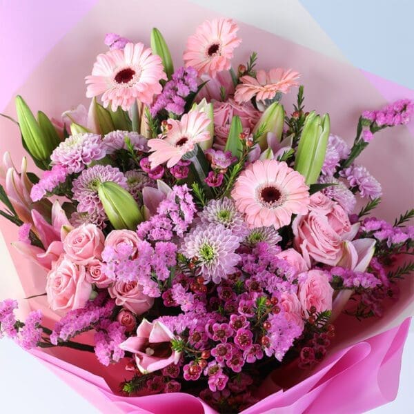 pink-bloom-bouquet-lindt-box-combo_05