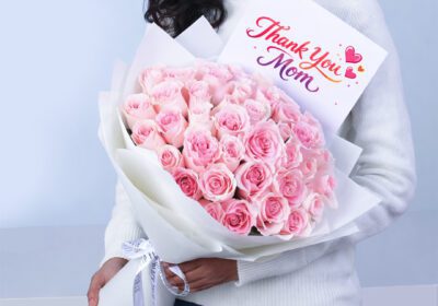 A beautiful bouquet of 40 light pink roses crafted to celebrate love, admiration, and appreciation, perfect for romantic surprises, heartfelt gifting, birthdays, anniversaries, and special moments that deserve a soft elegant touch.