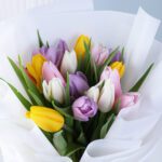 rainbow-bliss-tulip-bouquet_03