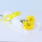 single-chrysanthemum-bouquet-yellow