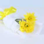 single-chrysanthemum-bouquet-yellow_04