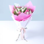 soft-romance-tulip-hand-bouquet_02