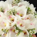 timeless-orchid-wedding-bouquet_03